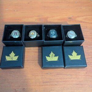 4 NHL Collector rings NIB